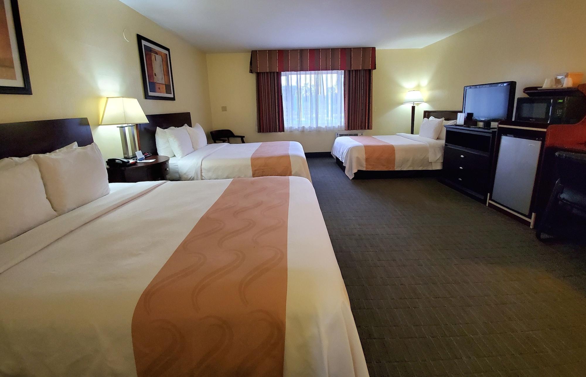 Quality Inn & Suites Anaheim At The Park Esterno foto