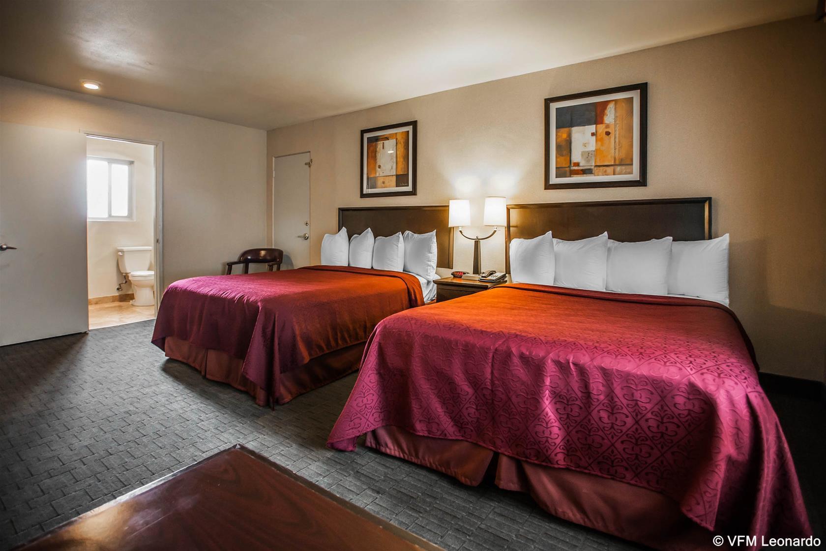 Quality Inn & Suites Anaheim At The Park Esterno foto