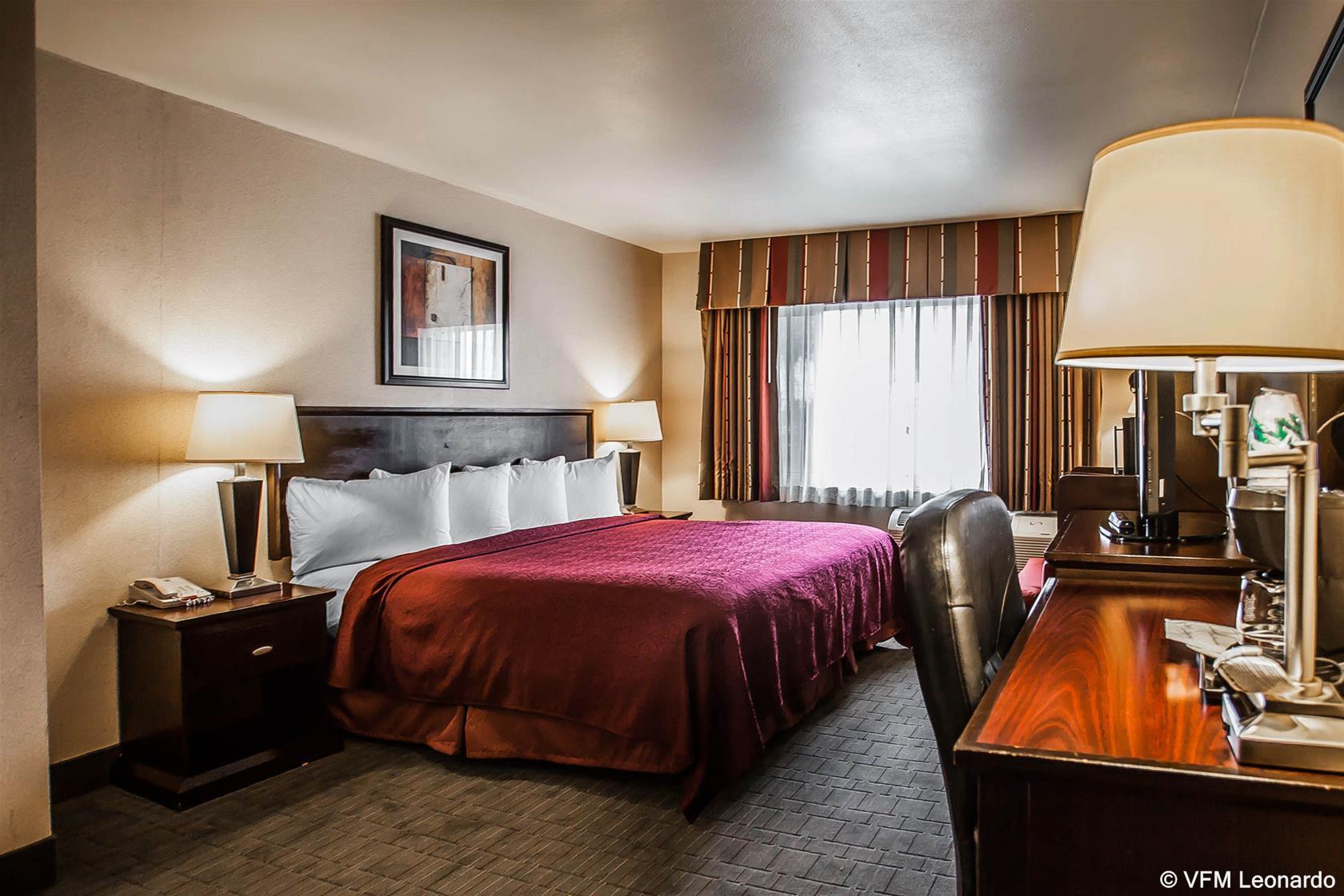 Quality Inn & Suites Anaheim At The Park Esterno foto