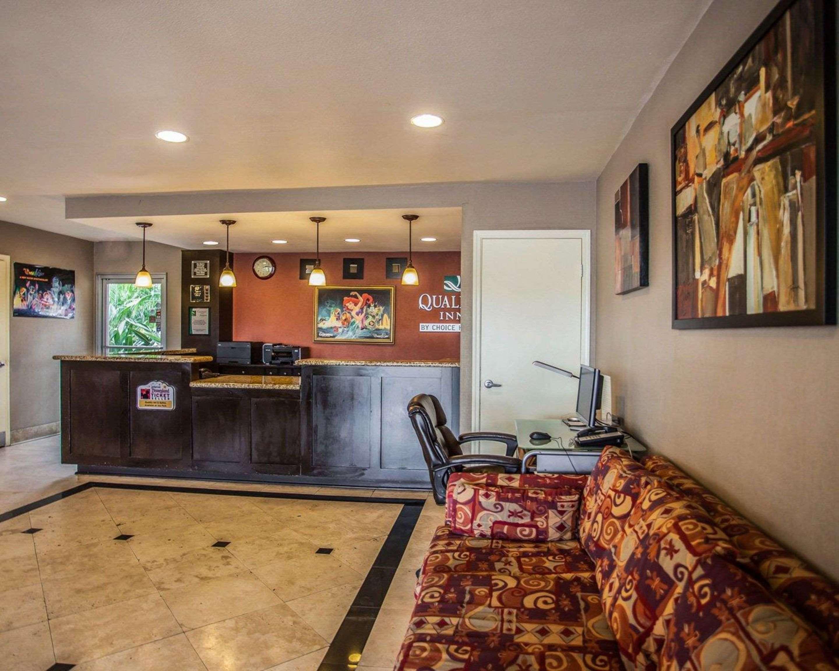 Quality Inn & Suites Anaheim At The Park Esterno foto