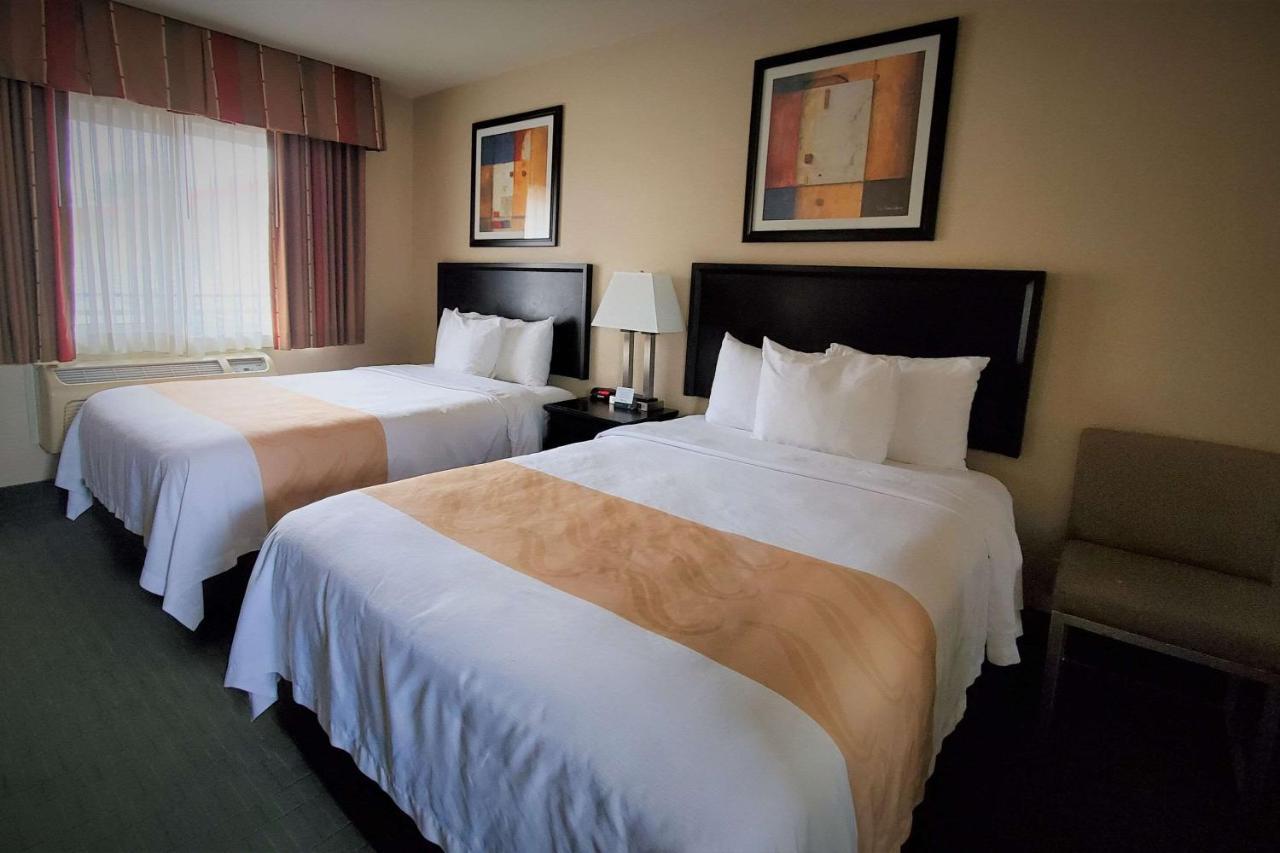 Quality Inn & Suites Anaheim At The Park Esterno foto