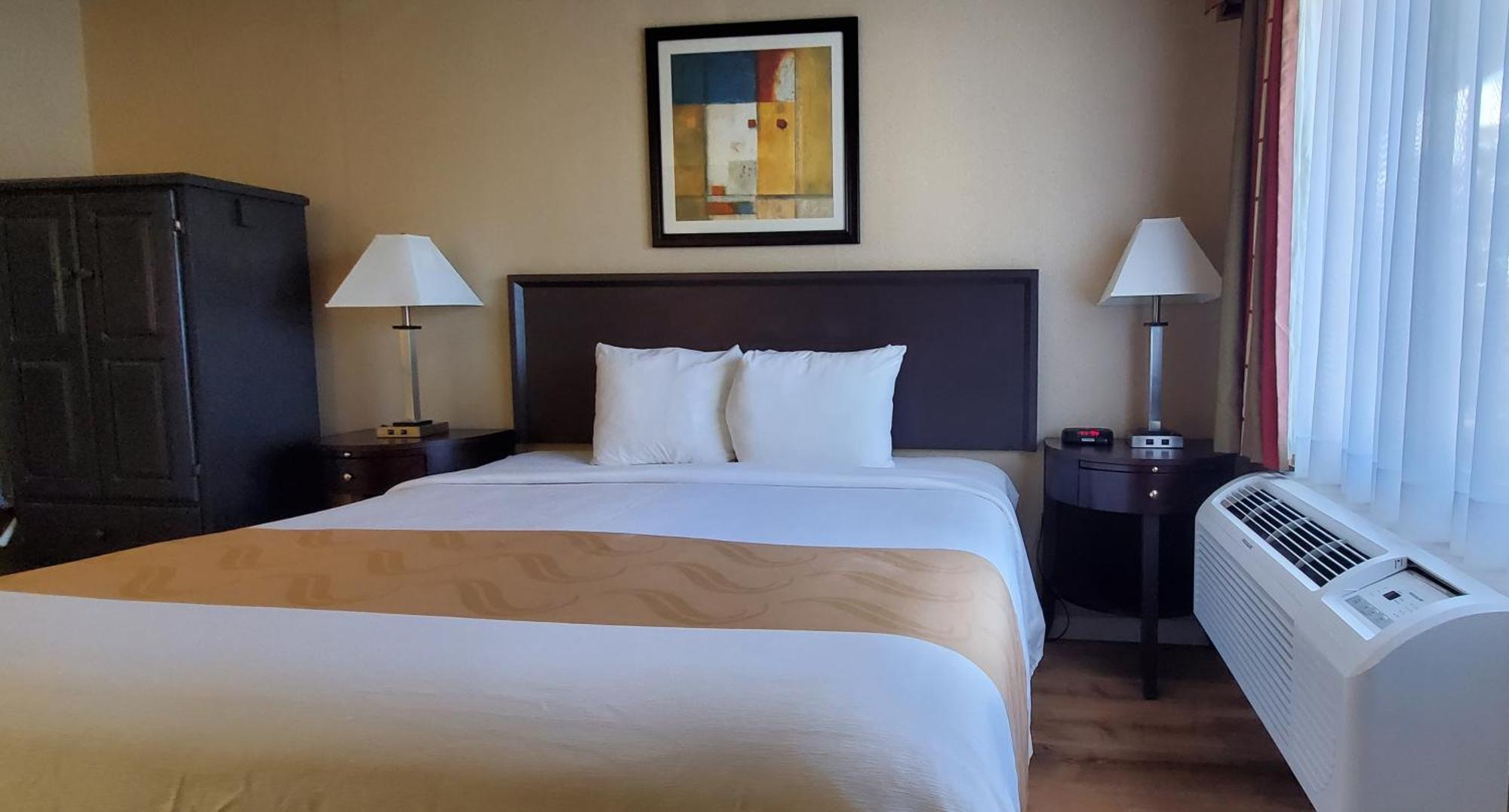 Quality Inn & Suites Anaheim At The Park Esterno foto