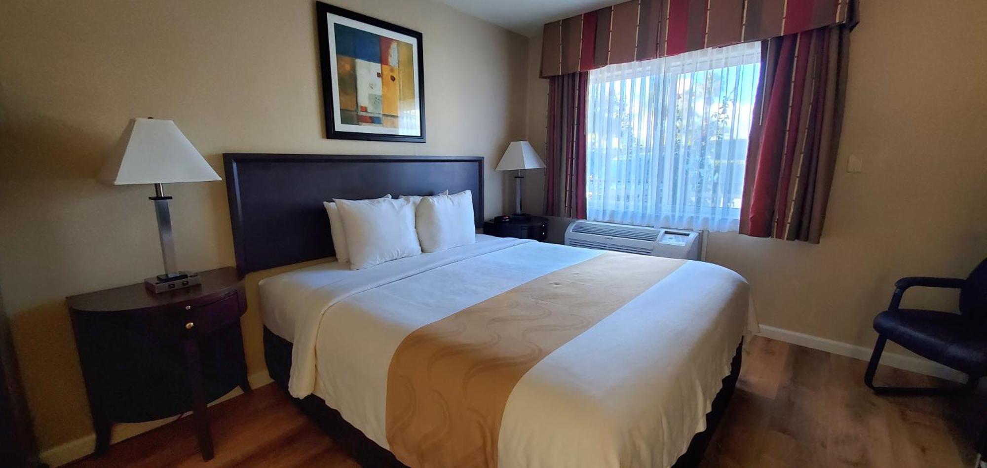 Quality Inn & Suites Anaheim At The Park Esterno foto