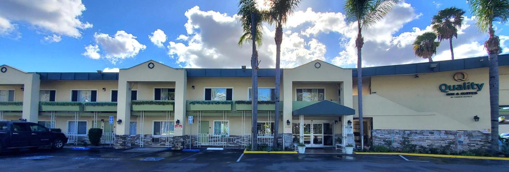 Quality Inn & Suites Anaheim At The Park Esterno foto