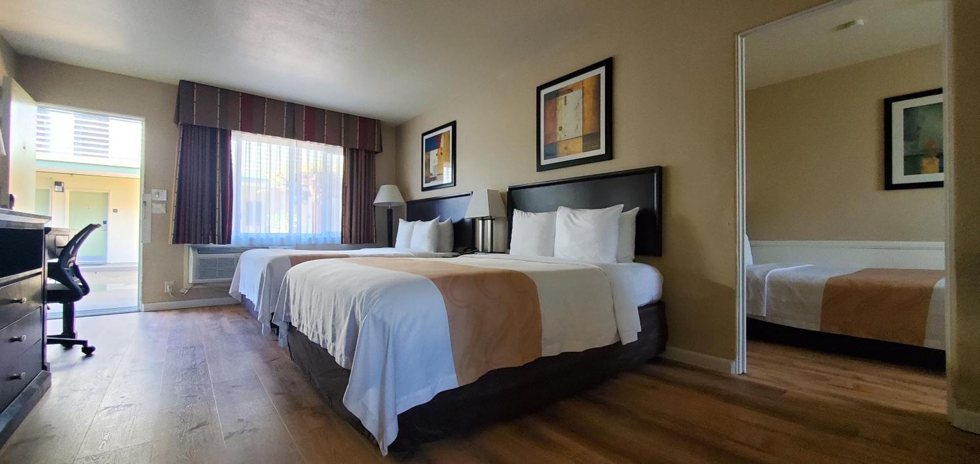 Quality Inn & Suites Anaheim At The Park Esterno foto