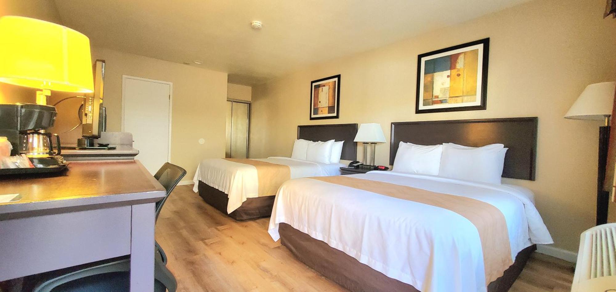 Quality Inn & Suites Anaheim At The Park Esterno foto